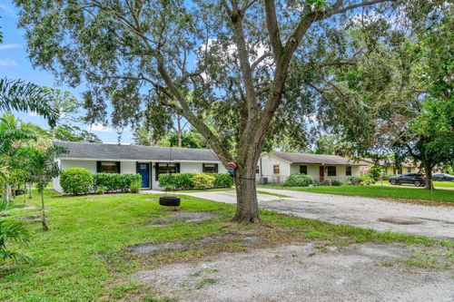 5282 2nd Rd, Lake Worth, FL, 33467-5618 | Card Image