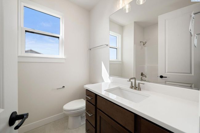7207 Ambrosia St, Home with 4 bedrooms, 3 bathrooms and null parking in Kennewick WA | Image 29