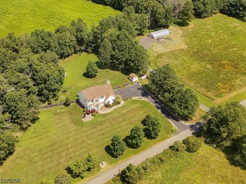 2 Alford Ln, Frenchtown, NJ, 08825-3917 | Card Image