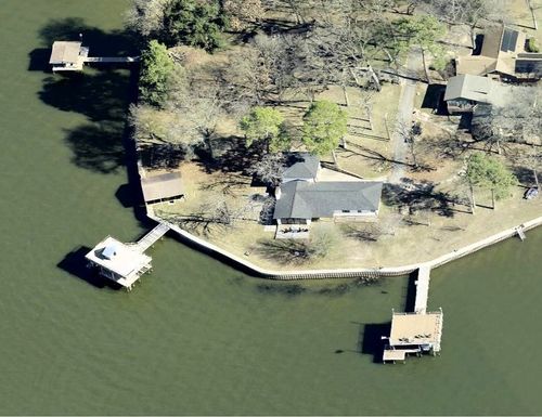 221 Edythe Dee Ln, Mabank, TX, 75156-9130 | Card Image