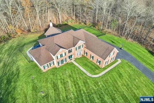 48 Flagstone Hill Rd, Wantage, NJ, 07461-2236 | Card Image