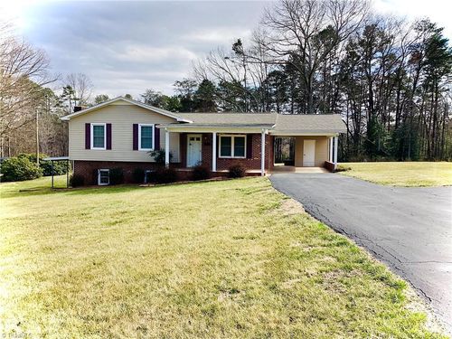 202 Ashley Drive, Dobson, NC, 27017 | Card Image