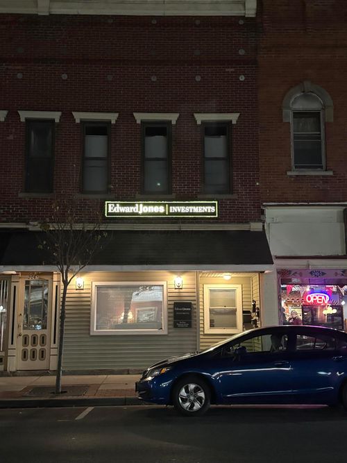 206 N Main St, Ada, OH, 45810-1185 | Card Image