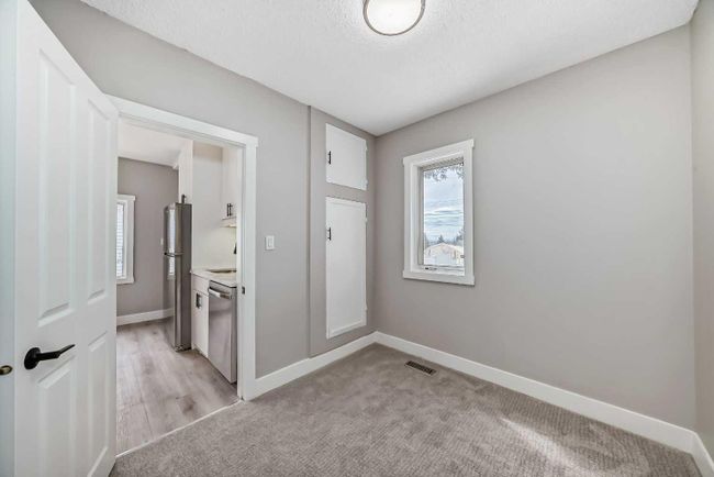 8021 24 Street Se, Home with 2 bedrooms, 1 bathrooms and 4 parking in Calgary AB | Image 19