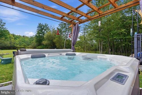 3106 Briarwood Drive, Tobyhanna, PA, 18466 | Card Image