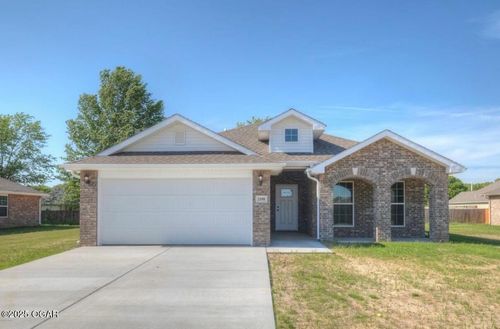 2108 Birdie Ln, Neosho, MO, 64850-8012 | Card Image