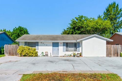 2313 Z Ter, Riviera Beach, FL, 33404-1803 | Card Image