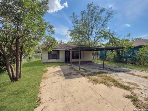 6130 Bark Valley Dr, San Antonio, TX, 78242-2005 | Card Image