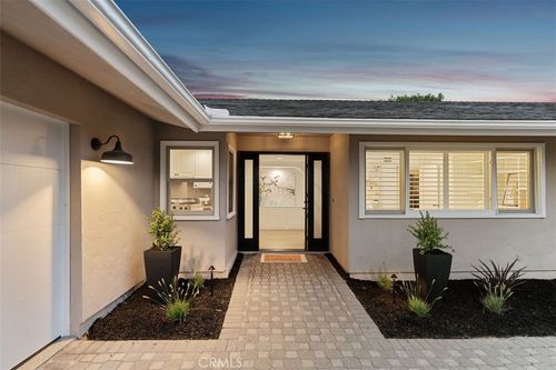1056 Madison Pl, Laguna Beach, CA, 92651-2805 | Card Image