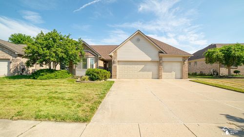 26874 Arcadia Dr, Flat Rock, MI, 48134-1878 | Card Image