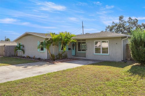 1224 80th Ave N, ST PETERSBURG, FL, 33702-4029 | Card Image