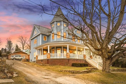 413 Broadway, Rockwood, PA, 15557 | Card Image