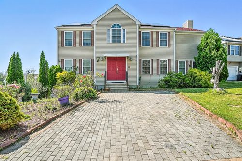 37 Mohave Rd, Worcester, MA, 01606-2665 | Card Image