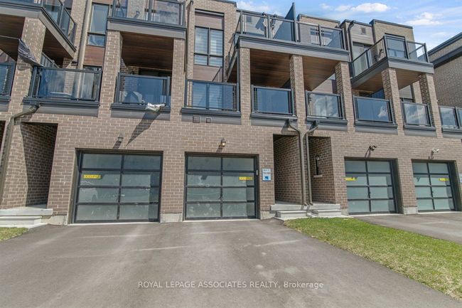 78 Stauffer Cres, House attached with 4 bedrooms, 2 bathrooms and 2 parking in Markham ON | Image 20
