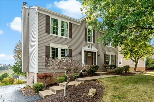 166 Vista Dr, Canonsburg, PA, 15317-9507 | Card Image