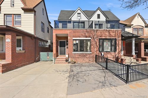 67-38 6th Ave, Brooklyn, NY, 11220-5572 | Card Image
