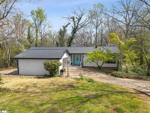 22 E Indian Trl, Taylors, SC, 29687-5127 | Card Image