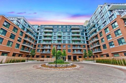 207-11611 Yonge St, Richmond Hill, ON, L4E1G2 | Card Image