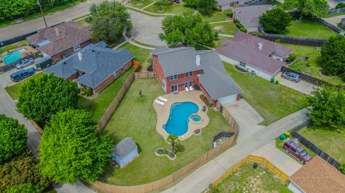 734 Dillard Circle, Cedar Hill, TX, 75104 | Card Image