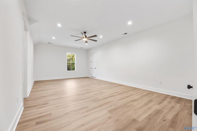 B - 2737 B Jeff Rd, House other with 4 bedrooms, 4 bathrooms and null parking in Harvest AL | Image 32