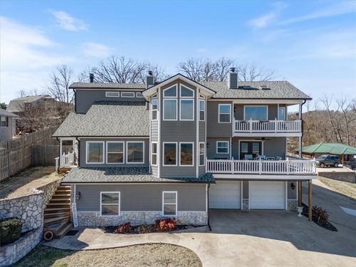 8271 S Lakeshore Dr, Rogers, AR, 72756-6391 | Card Image