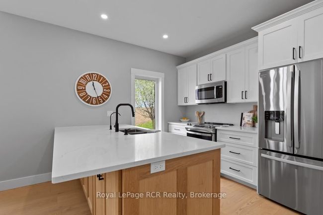 13 Jonathan Cres, House other with 4 bedrooms, 3 bathrooms and 4 parking in Mildmay ON | Image 15