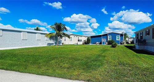 17 Copenhagen Ave, PUNTA GORDA, FL, 33950-7316 | Card Image