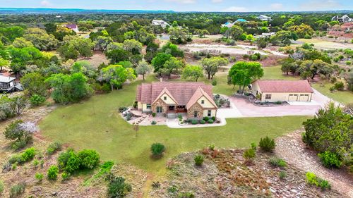 225 Blue Water Cv, Wimberley, TX, 78676-9103 | Card Image