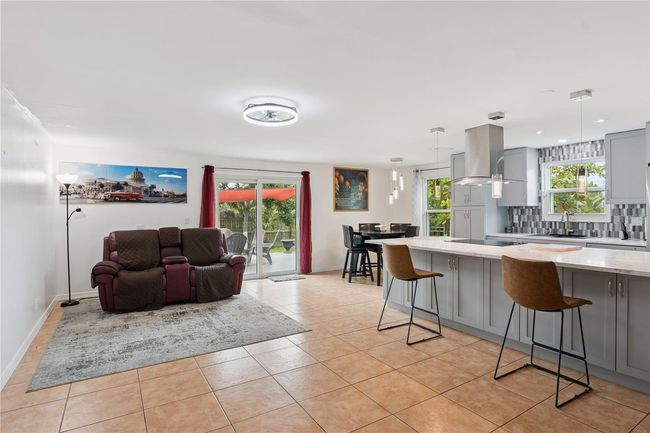 1244 Grandview Cir, House other with 3 bedrooms, 2 bathrooms and null parking in Royal Palm Beach FL | Image 8