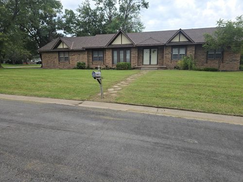 1411 S Hickory Stick Cir, Wichita, KS, 67230-9210 | Card Image