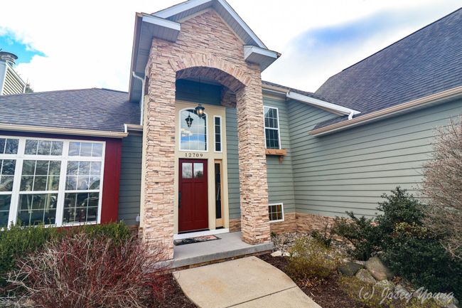 12709 Ospreys Way, House other with 5 bedrooms, 4 bathrooms and null parking in Dewitt MI | Image 9