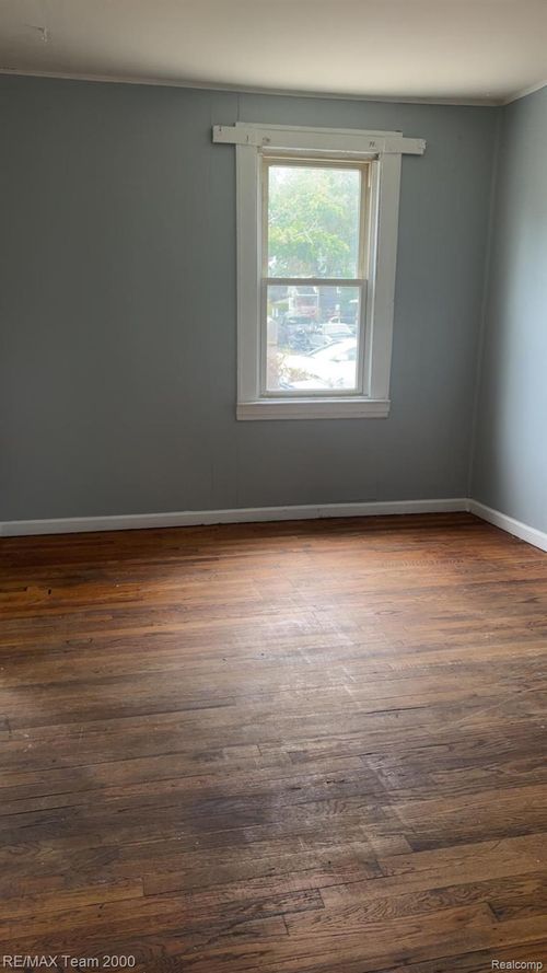 1428 Chandler Ave, Lincoln Park, MI, 48146-2010 | Card Image