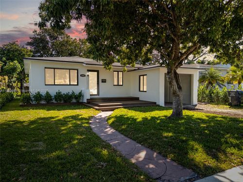 2442 Grant St, Hollywood, FL, 33020-3412 | Card Image