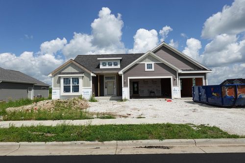 1400 Periwinkle Pass, Oconomowoc, WI, 53066-2661 | Card Image