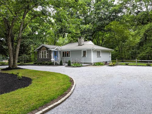 50-50 Old Farm Rd, Hopewell Junction, NY, 12533-5264 | Card Image