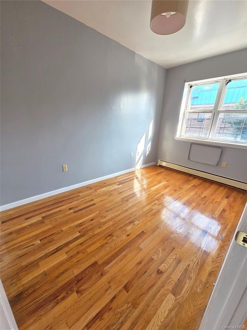2-455 E 181st Street, New York, NY, 10457 | Card Image