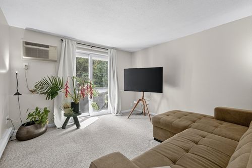 apt-6b-200 Manning St, Hudson, MA, 01749-1029 | Card Image