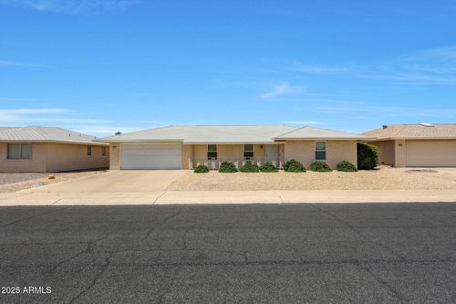 9526 W Newport Dr, Sun City, AZ, 85351-2433 | Card Image