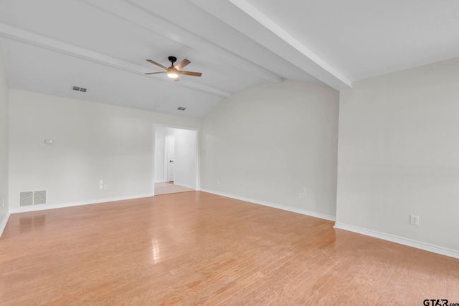 12051 W Lake Dr, House other with 3 bedrooms, 2 bathrooms and null parking in Murchison TX | Image 8