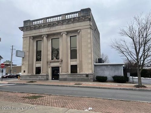 194 S Market St, Nanticoke, PA, 18634-2315 | Card Image