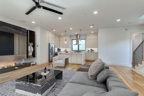 apt-101-2703 Kimsey Dr, Dallas, TX, 75235-4702 | Card Image