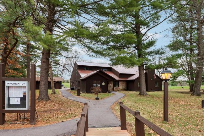 12 Cedar Trl, Condo with 2 bedrooms, 2 bathrooms and null parking in Wisconsin Dells WI | Image 46