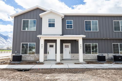 46-487 E 590 N, Salem, UT, 84653-4910 | Card Image