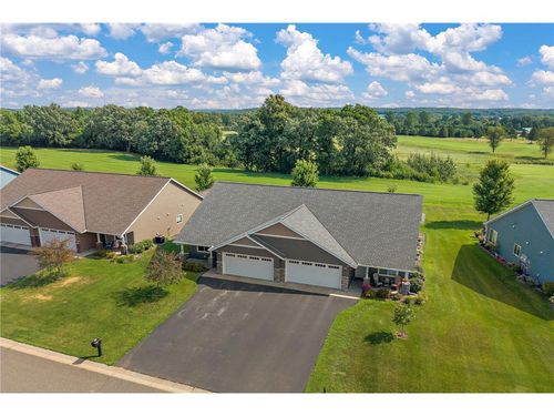 622 Kreekview Dr, Osceola, WI, 54020-5860 | Card Image