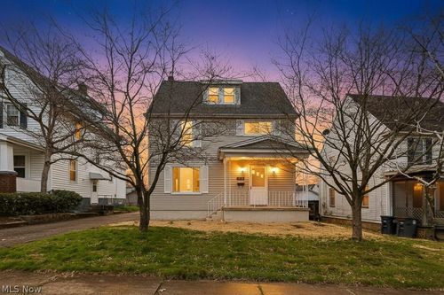 370 Cypress Ave, Akron, OH, 44301-2120 | Card Image