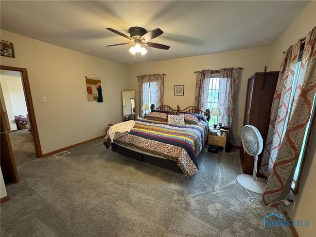 11575 County Road Q, House other with 5 bedrooms, 3 bathrooms and 2 parking in Montpelier OH | Image 22