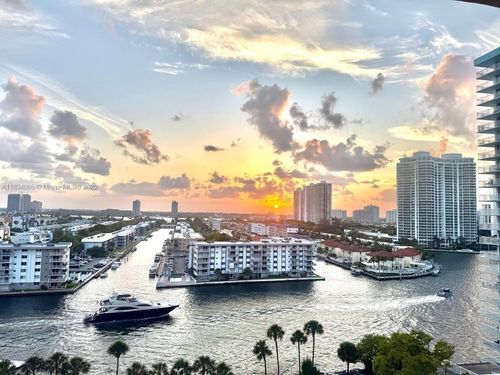 apt-1208-290 174th St, Sunny Isles Beach, FL, 33160-3251 | Card Image