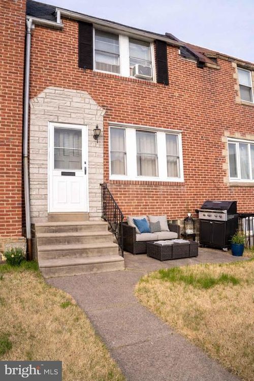 203 E Howell Street, PHILADELPHIA, PA, 19120 | Card Image