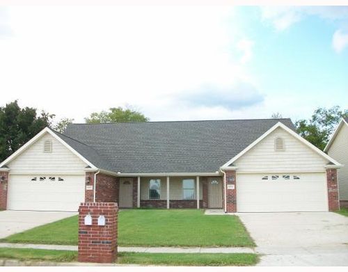 810 Baker St Nw, Gravette, AR, 72736-7708 | Card Image