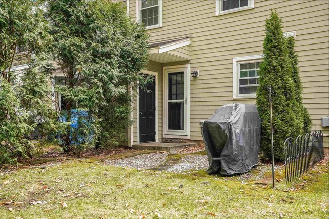 4 Chestnut Cir, Condo with 2 bedrooms, 3 bathrooms and null parking in Merrimack NH | Image 27